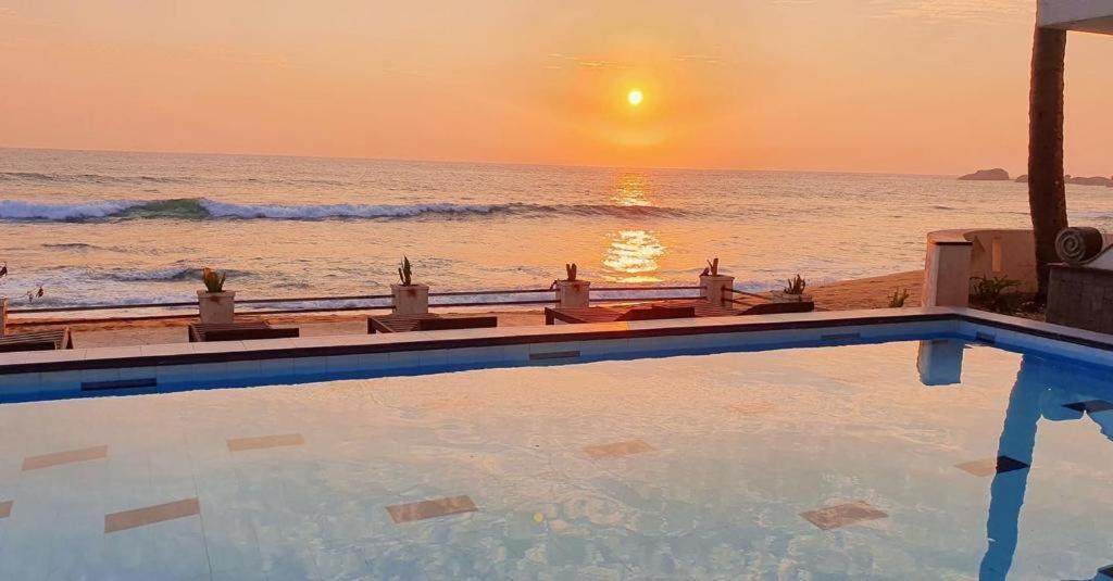 Ap Nippon Beach ฮิกคาดูวา ภายนอก รูปภาพ
